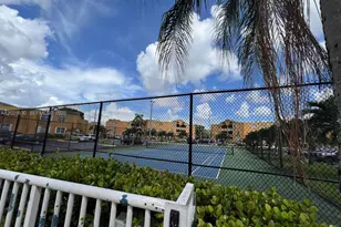 9715 Fontainebleau Blvd, Miami, FL 33172 - Photo 35
