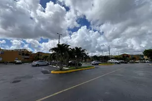 9715 Fontainebleau Blvd, Miami, FL 33172 - Photo 31