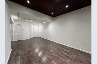 9715 Fontainebleau Blvd #E308, Miami, FL 33172 - Photo 7