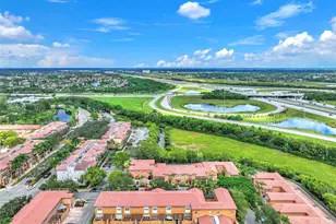 14634 SW 5th St, Pembroke Pines, FL 33027 - Photo 9