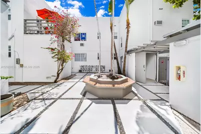 408 W 25th St #8, Miami Beach, FL 33140 - Photo 19