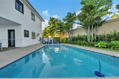 7800 SW 9th Terrace, Miami, FL 33144 - Photo 11