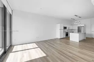 101 Diplomat Pkwy, Hallandale Beach, FL 33009 - Photo 19