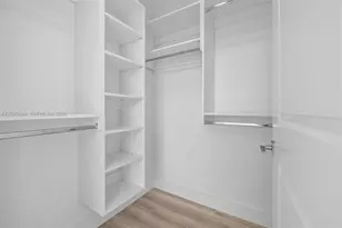 101 Diplomat Pkwy, Hallandale Beach, FL 33009 - Photo 29