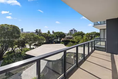 101 Diplomat Pkwy #204, Hallandale Beach, FL 33009 - Photo 13