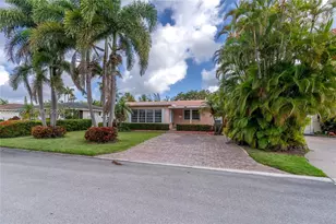 947 Lincoln St, Hollywood, FL 33019 - Photo 1