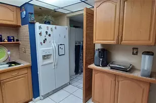 14326 SW 96th Ln, Miami, FL 33186 - Photo 9