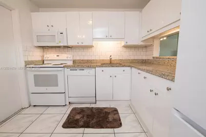 4650 Washington St #502, Hollywood, FL 33021 - Photo 11