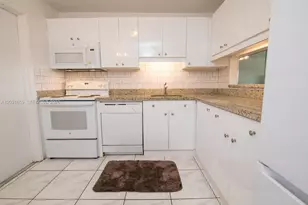 4650 Washington St, Hollywood, FL 33021 - Photo 11