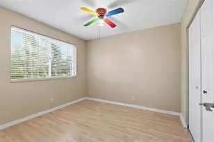 8801 SW 9th Ct, Pembroke Pines, FL 33025 - Photo 31