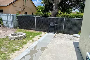 1112 N 61st Terrace, Hollywood, FL 33024 - Photo 15