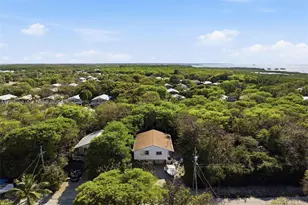323 Bayview Ave, Key Largo, FL 33037 - Photo 37