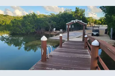 323 Bay View Ave, Key Largo, FL 33037 - Photo 37