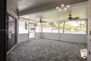 1711 San Remo Cir, Homestead, FL 33035 - Photo 21