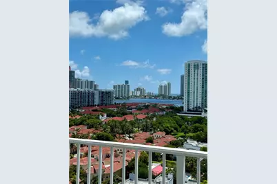 2851 NE 183rd St #1607E, Aventura, FL 33160 - Photo 17