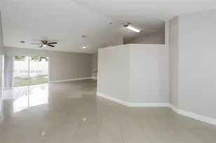12324 SW 198th St, Miami, FL 33177 - Photo 3