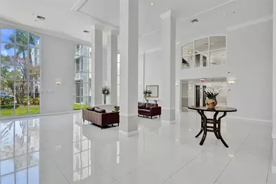 9725 NW 52nd St #406, Doral, FL 33178 - Photo 3