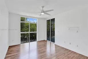 9725 NW 52nd St, Doral, FL 33178 - Photo 31