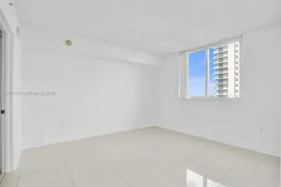 1861 NW S River Dr #1002, Miami, FL 33125 - Photo 25