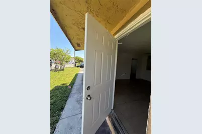 1491 NW 22nd Ct #3, Fort Lauderdale, FL 33311 - Photo 1