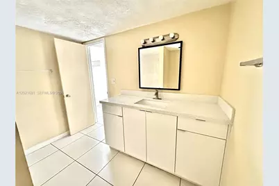 17650 NW 68th Ave #A2005, Hialeah, FL 33015 - Photo 15