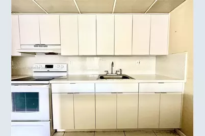 17650 NW 68th Ave #A2005, Hialeah, FL 33015 - Photo 13