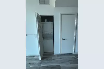 1100 S Miami Ave #802, Miami, FL 33130 - Photo 9