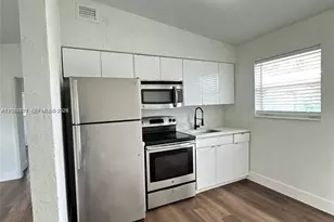 2029 Washington Ave, Opa-Locka, FL 33054 - Photo 3