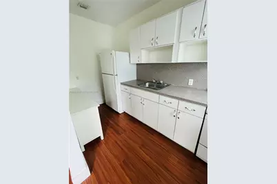 850 81st St #3, Miami Beach, FL 33141 - Photo 3