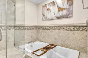 900 Diplomat Pkwy, Hallandale Beach, FL 33009 - Photo 11
