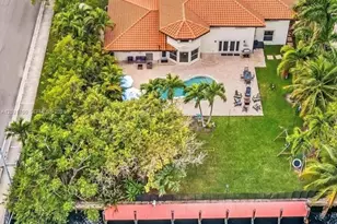 900 Diplomat Pkwy, Hallandale Beach, FL 33009 - Photo 13