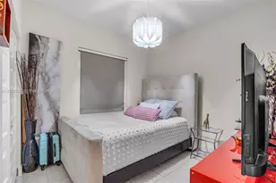 8015 NW 104th Ave, Doral, FL 33178 - Photo 15