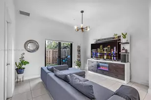 8015 NW 104th Ave, Doral, FL 33178 - Photo 3