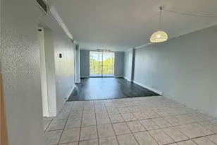 3660 NE 166th St, North Miami Beach, FL 33160 - Photo 3