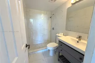 3660 NE 166th St, North Miami Beach, FL 33160 - Photo 11
