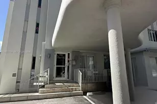 3700 Collins Ave, Miami Beach, FL 33140 - Photo 7