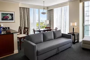 18001 Collins Ave, Sunny Isles Beach, FL 33160 - Photo 3