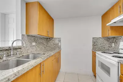 1690 SW 27th Ave #805, Miami, FL 33145 - Photo 7