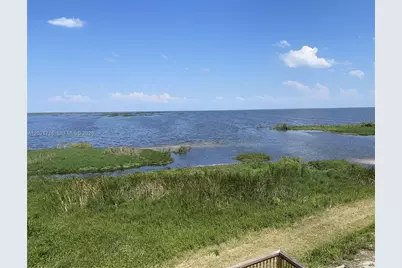 1326 Red Barn Rd, Moore Haven, FL 33471 - Photo 9