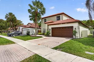 4940 NW 54th St, Coconut Creek, FL 33073 - Photo 3