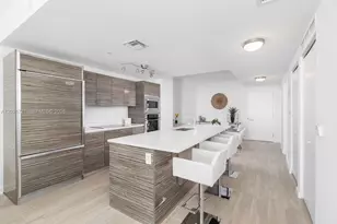 460 NE 28th St, Miami, FL 33137 - Photo 9
