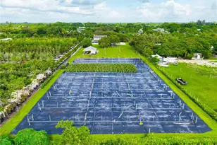 24545 SW 192nd Ave, Homestead, FL 33031 - Photo 5