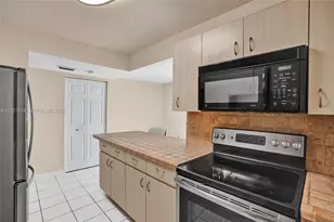 5555 Ludlam Rd, South Miami, FL 33155 - Photo 9