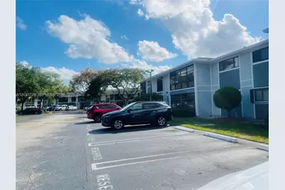 9715 Hammocks Blvd #103, Miami, FL 33196 - Photo 5