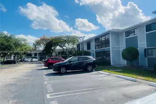 9715 Hammocks Blvd, Miami, FL 33196 - Photo 5