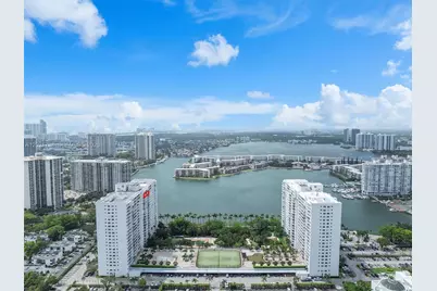 2851 NE 183rd St #2112E, Aventura, FL 33160 - Photo 1