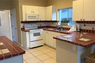 13553 SW 124th Avenue Rd, Miami, FL 33186 - Photo 11