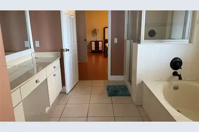 13553 SW 124th Ave Rd, Miami, FL 33186 - Photo 21