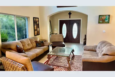 13553 SW 124th Ave Rd, Miami, FL 33186 - Photo 5