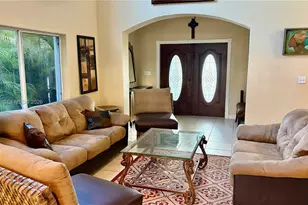 13553 SW 124th Avenue Rd, Miami, FL 33186 - Photo 5